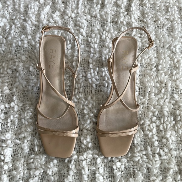 Raye Bee Heel - Picture 3 of 5